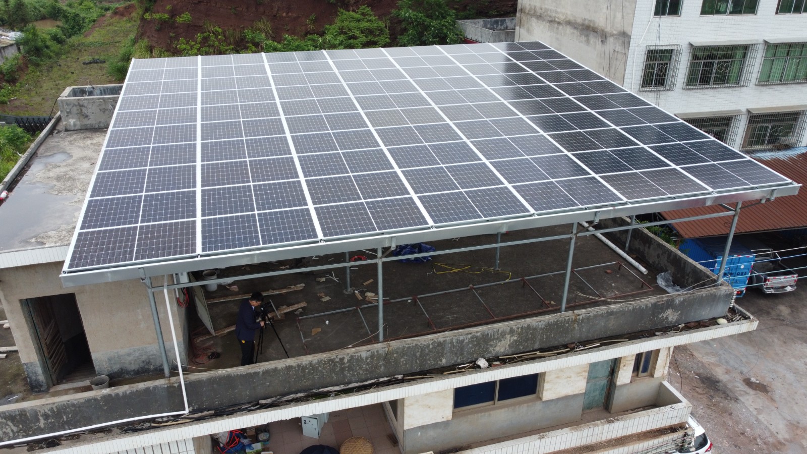 光伏之途，，，，且歌且行 ｜ 聆听一个追光者的故事，，，，细品一席孤勇者的激情！